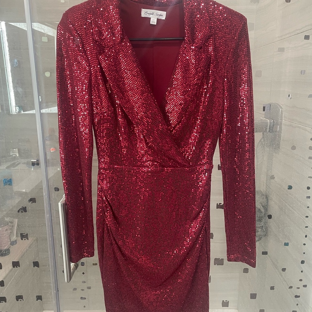 Elegant Red Sequin Dress
